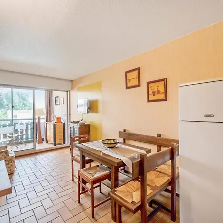 Apartment Les Jardins D'alizarine - Maeva Particuliers 108518 La Seyne-sur-Mer